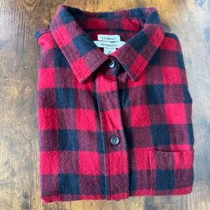 L.L. Bean Women's Scotch Plaid Flannel Shirt, Relaxed - M